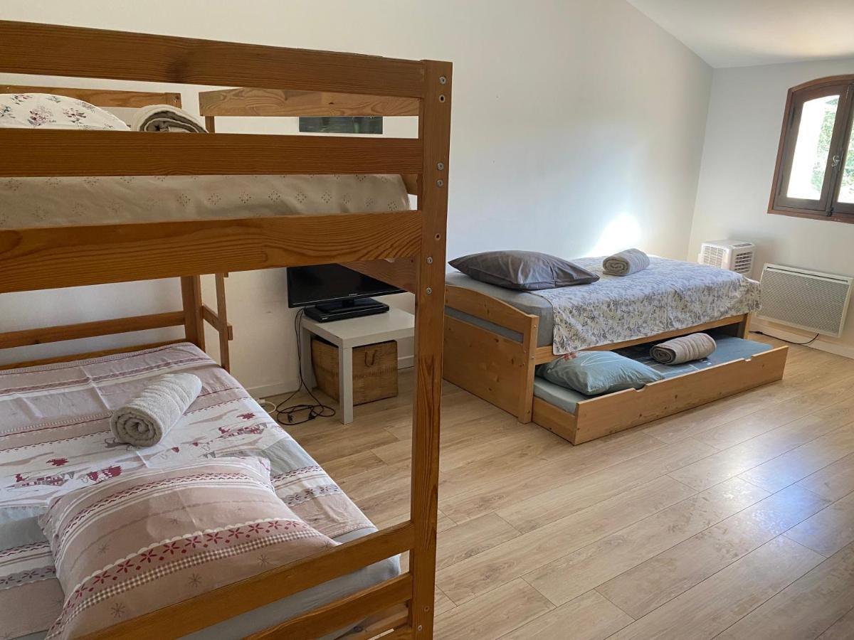 Le Domaine De Gaia Apartment Aix-en-Provence Bagian luar foto
